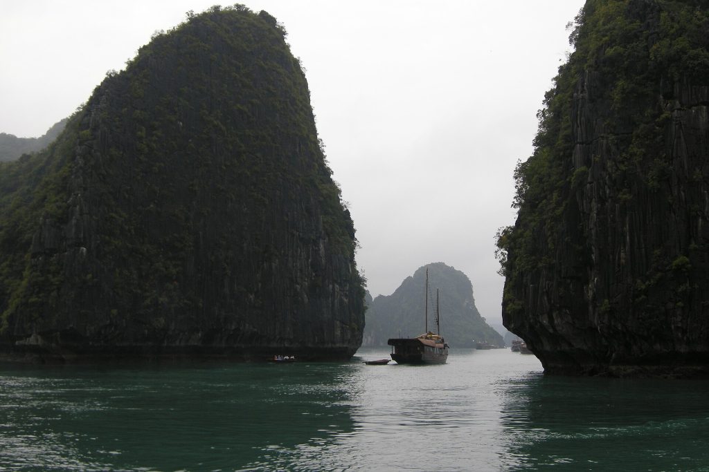 Vịnh Hạ Long